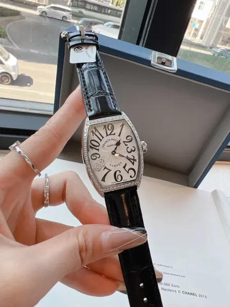Franck Muller Curvex Diamond-Set Silver Dial Green Alligator Strap Mechanical Watch Watches - 5
