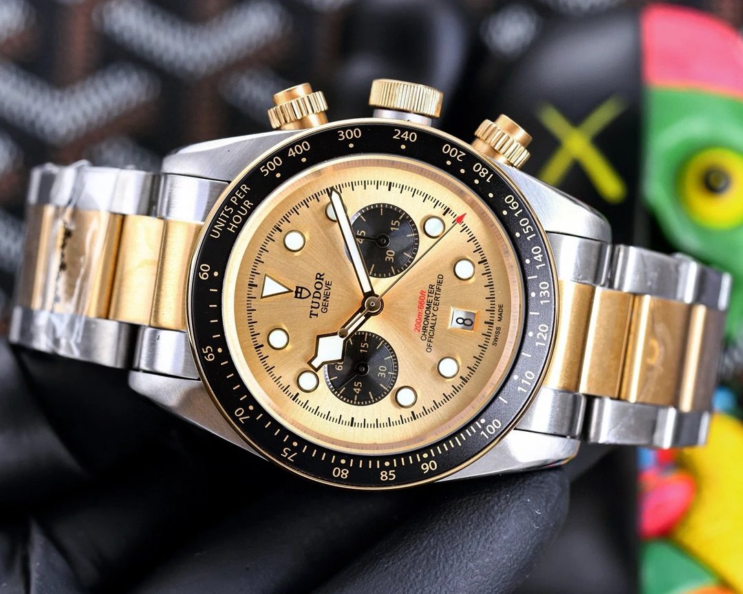 Design Tudor Black Bay Chrono S&G Gold Beige Dial Mechanical Watch Watches - 58