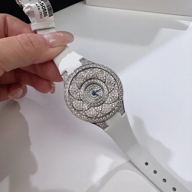 Graff Watches Crystal-Set Round Dial Leather-Strap Watch product detail image 5
