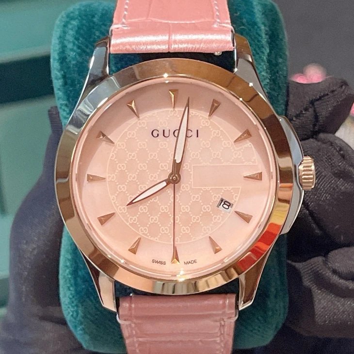 Between rose gold shell