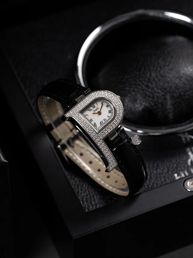 Piaget Watches Crystal-Set D-Shaped Case Watch with Crocodile-Pattern Strap product detail image 17