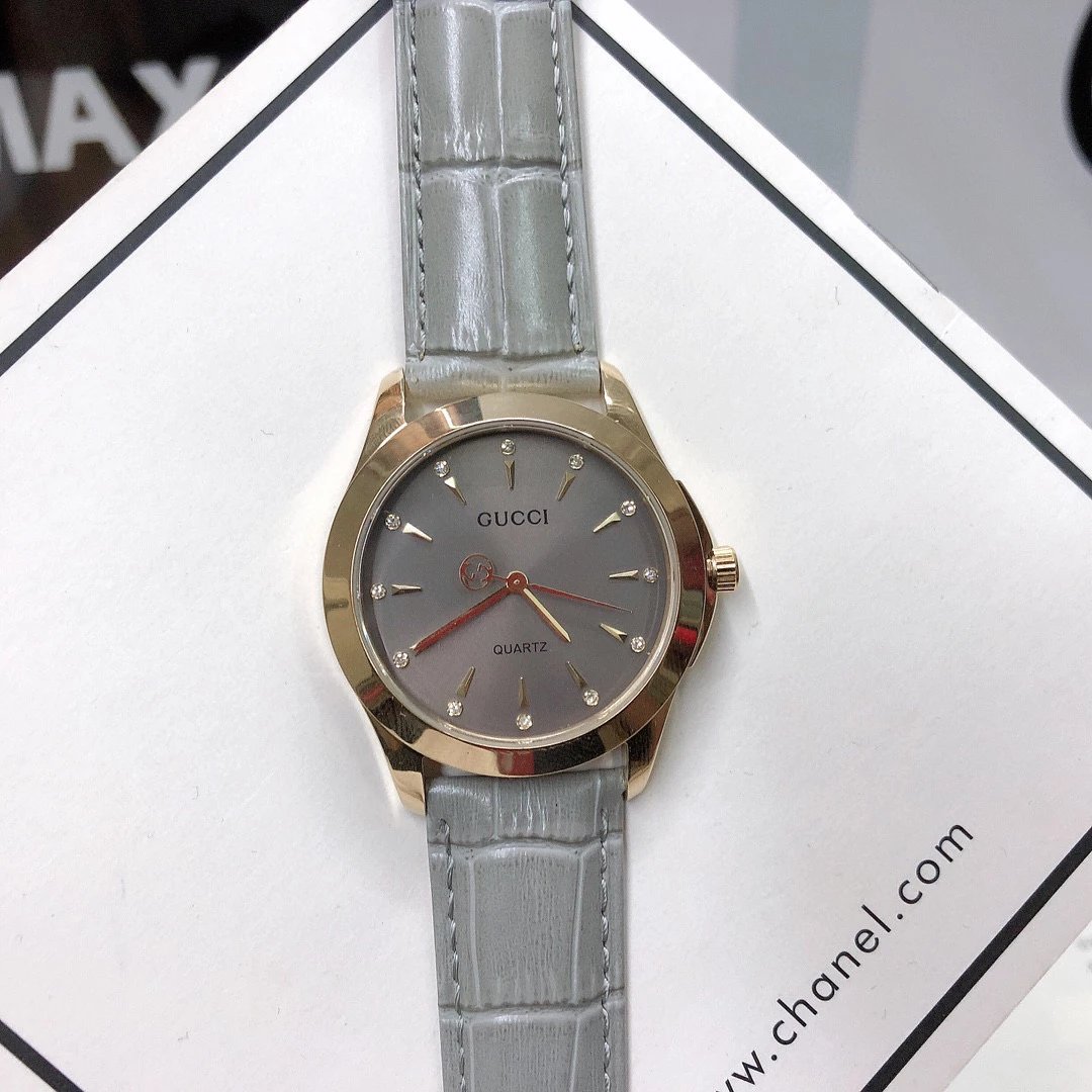 Gucci G-Timeless Mini Green Leather Quartz Watch - 74
