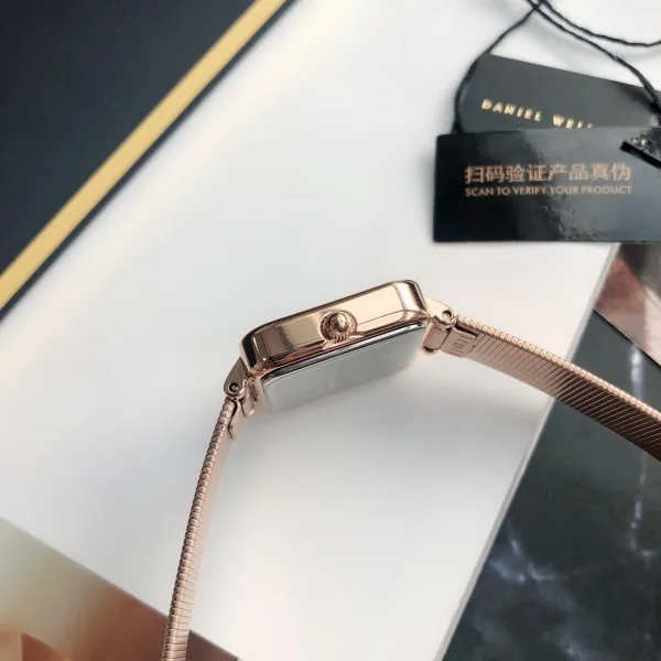 Design Daniel Wellington Square White Silver Watch Watches - 21