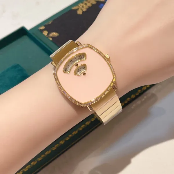 Design Malachite Dial Gold-Tone Watch with Diamond Bezel Watches - 17
