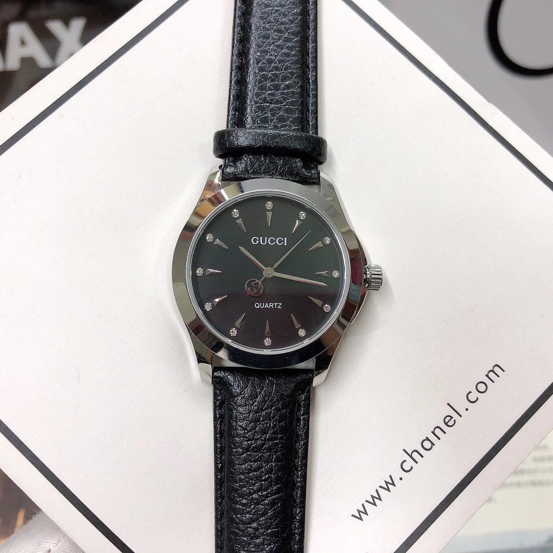 Gucci G-Timeless Mini Green Leather Quartz Watch - 29