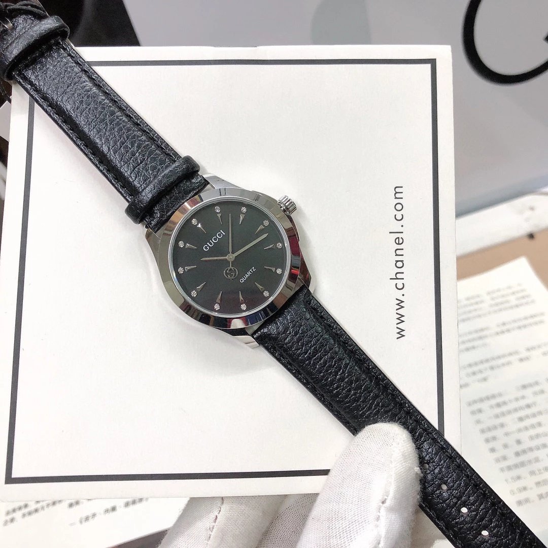 Gucci G-Timeless Mini Green Leather Quartz Watch - 28