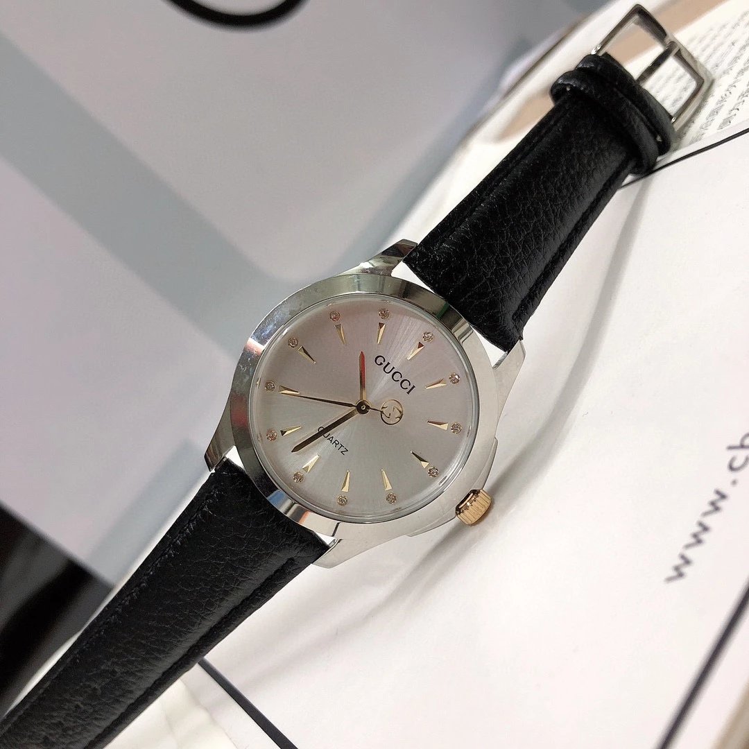 Gucci G-Timeless Mini Green Leather Quartz Watch - 22