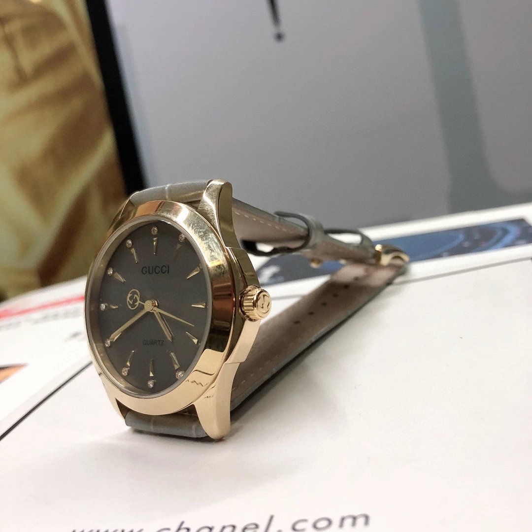Gucci G-Timeless Mini Green Leather Quartz Watch - 79