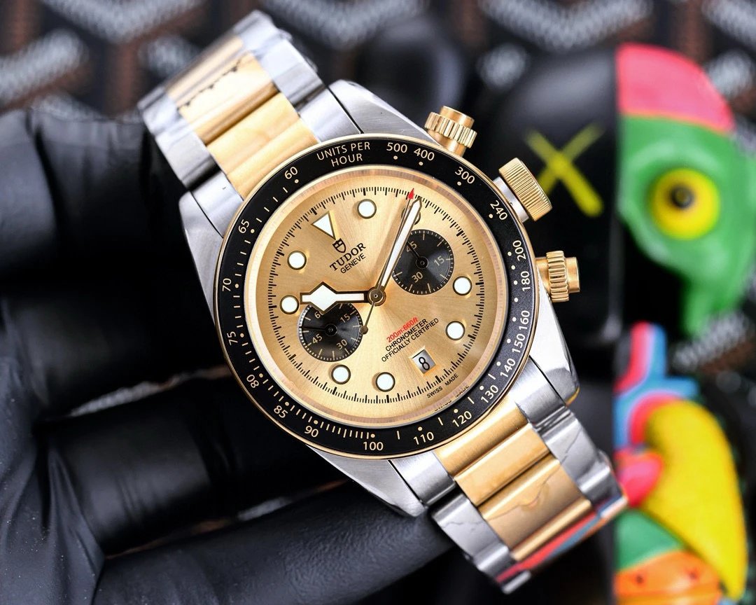 Design Tudor Black Bay Chrono S&G Gold Beige Dial Mechanical Watch Watches - 56