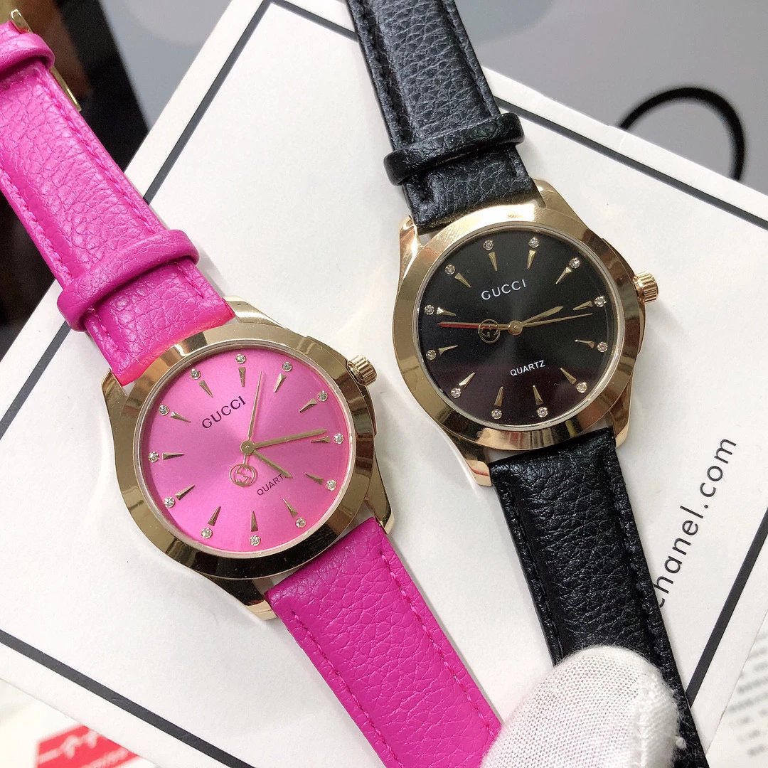 Gucci G-Timeless Mini Green Leather Quartz Watch - 90