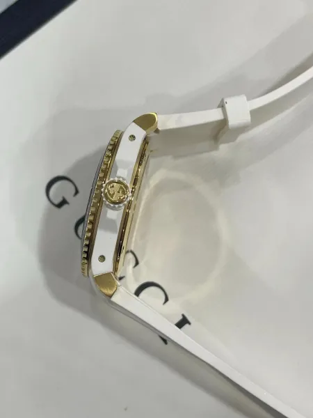 Gucci Dive Snake White Gold Watch Watches - 53