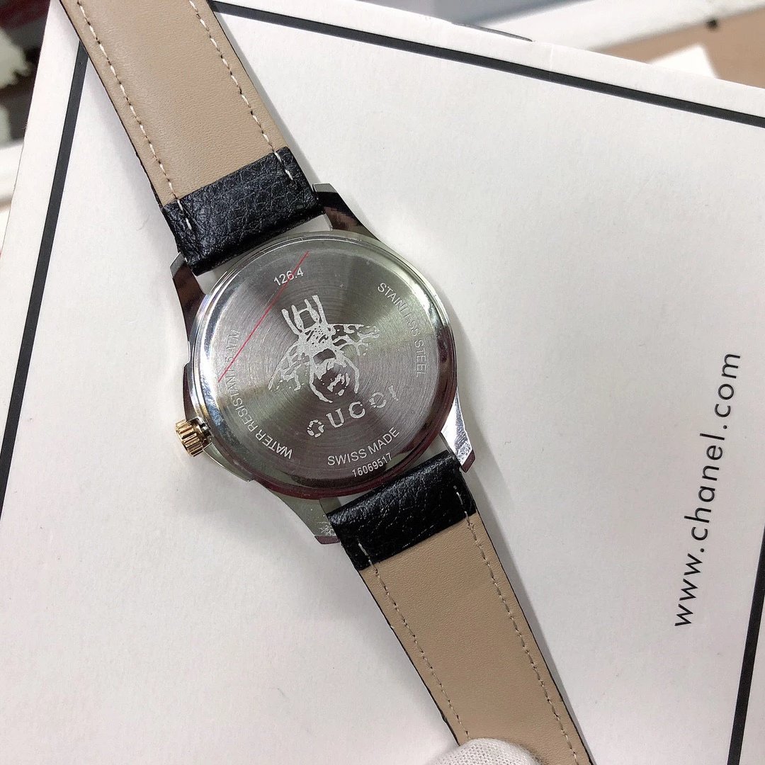 Gucci G-Timeless Mini Green Leather Quartz Watch - 27