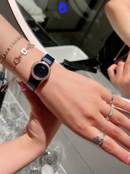 Design Piaget Limelight Gala Rose Gold Diamond-Set Black Leather Watch Watches - 95
