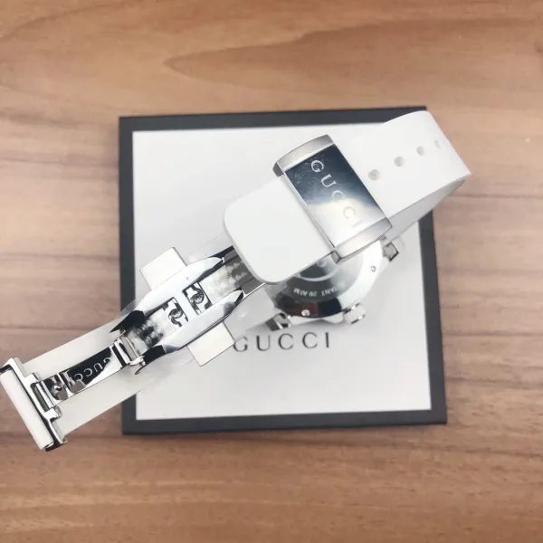 Gucci Dive Snake White Gold Watch Watches - 63