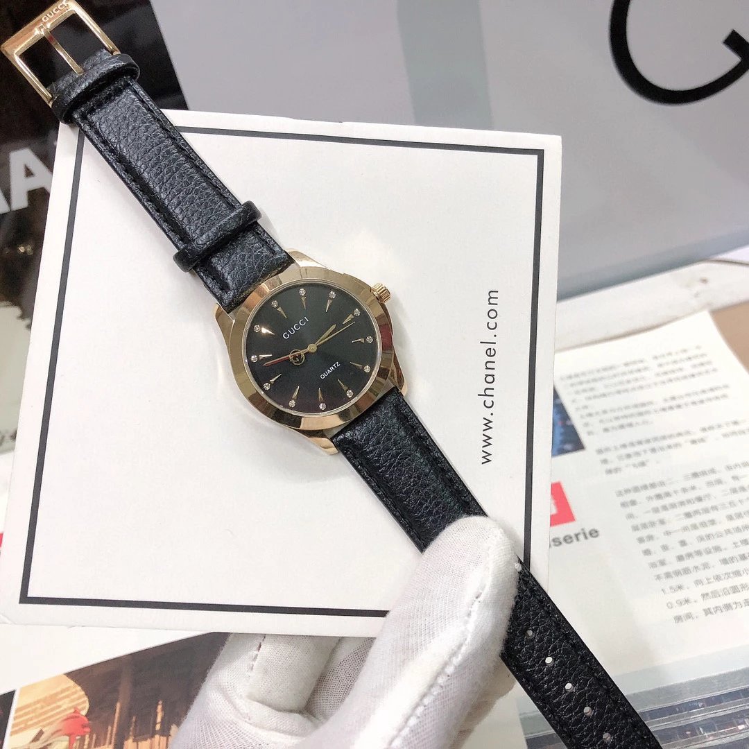 Gucci G-Timeless Mini Green Leather Quartz Watch - 89