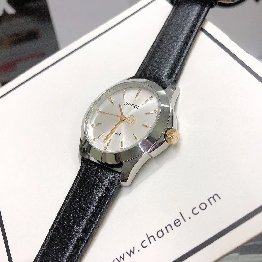 Gucci G-Timeless Mini Green Leather Quartz Watch - 24