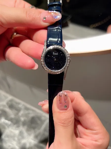 Design Piaget Limelight Gala Rose Gold Diamond-Set Black Leather Watch Watches - 91