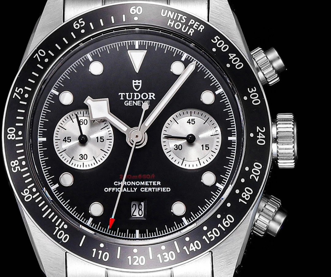 Design Tudor Black Bay Chrono S&G Gold Beige Dial Mechanical Watch Watches - 38