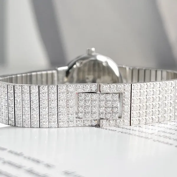 Design Piaget Possession Diamond-Encrusted White Gold Watch Watches - 14