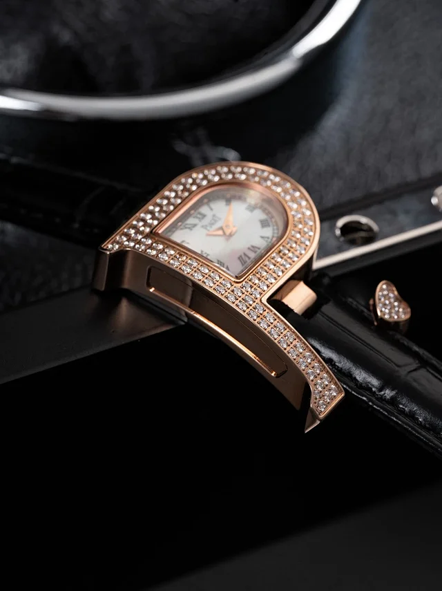 Piaget Watches Crystal-Set D-Shaped Case Watch with Crocodile-Pattern Strap product detail image 8