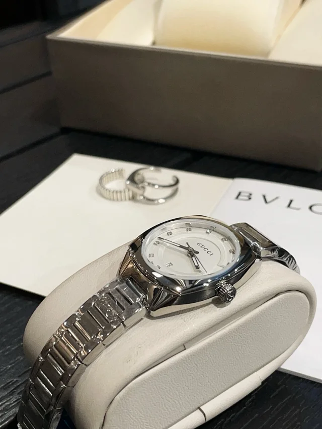 Gucci Watches G-logo dial stainless steel bracelet watch product detail image 17