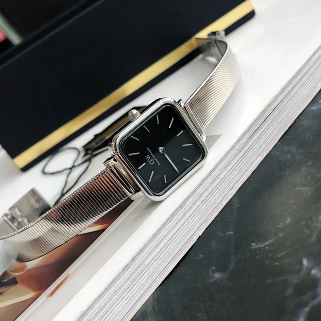 Daniel Wellington Watches Square-case mesh bracelet watch product detail image 40