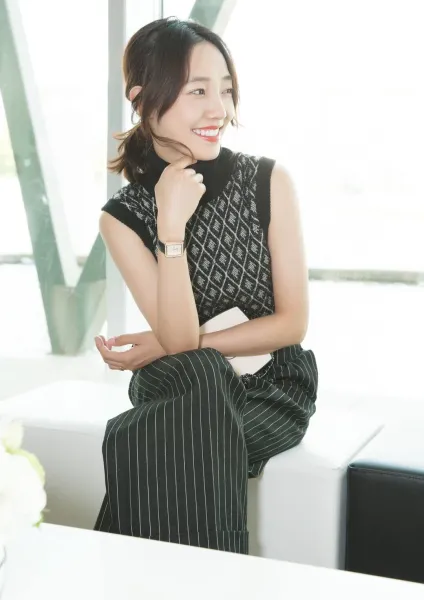 Chanel Boy Friend H6955 Black Quilted Leather Diamond-Set Rectangular Watch Watches - 12