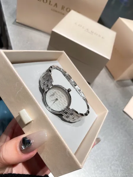 Dior La D de Dior Mini Pink Dial Rose Gold Watch with Diamond Bracelet Watches - 8