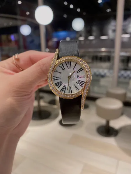 Design Piaget Limelight Gala Rose Gold Diamond-Set Black Leather Watch Watches - 32