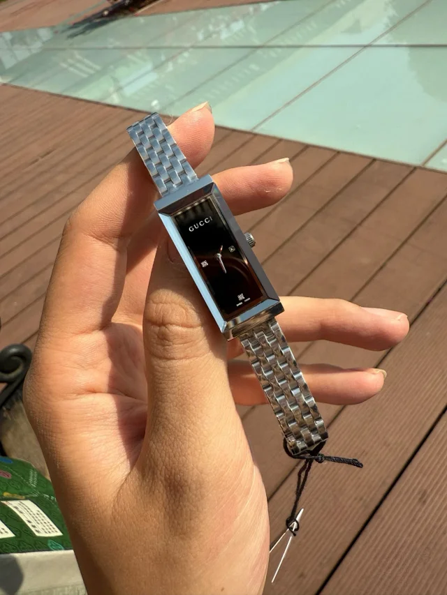 Gucci Watches G-Frame rectangular bracelet watch product detail image 26