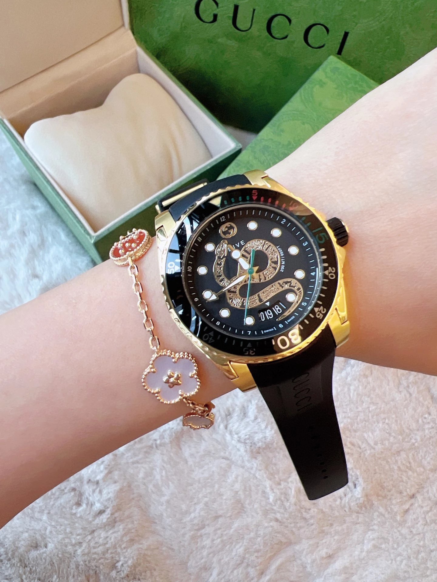 Gucci Dive Black Gold Watch