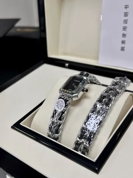 Chanel Première Re-Edition Black and Silver Chain Watch Watches - 3