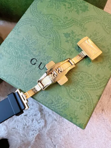 Gucci Dive Snake White Gold Watch Watches - 18
