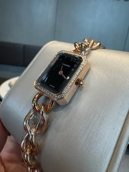 Chanel Première Rock Black Dial Rose Gold Diamond-Set Watch Watches - 4