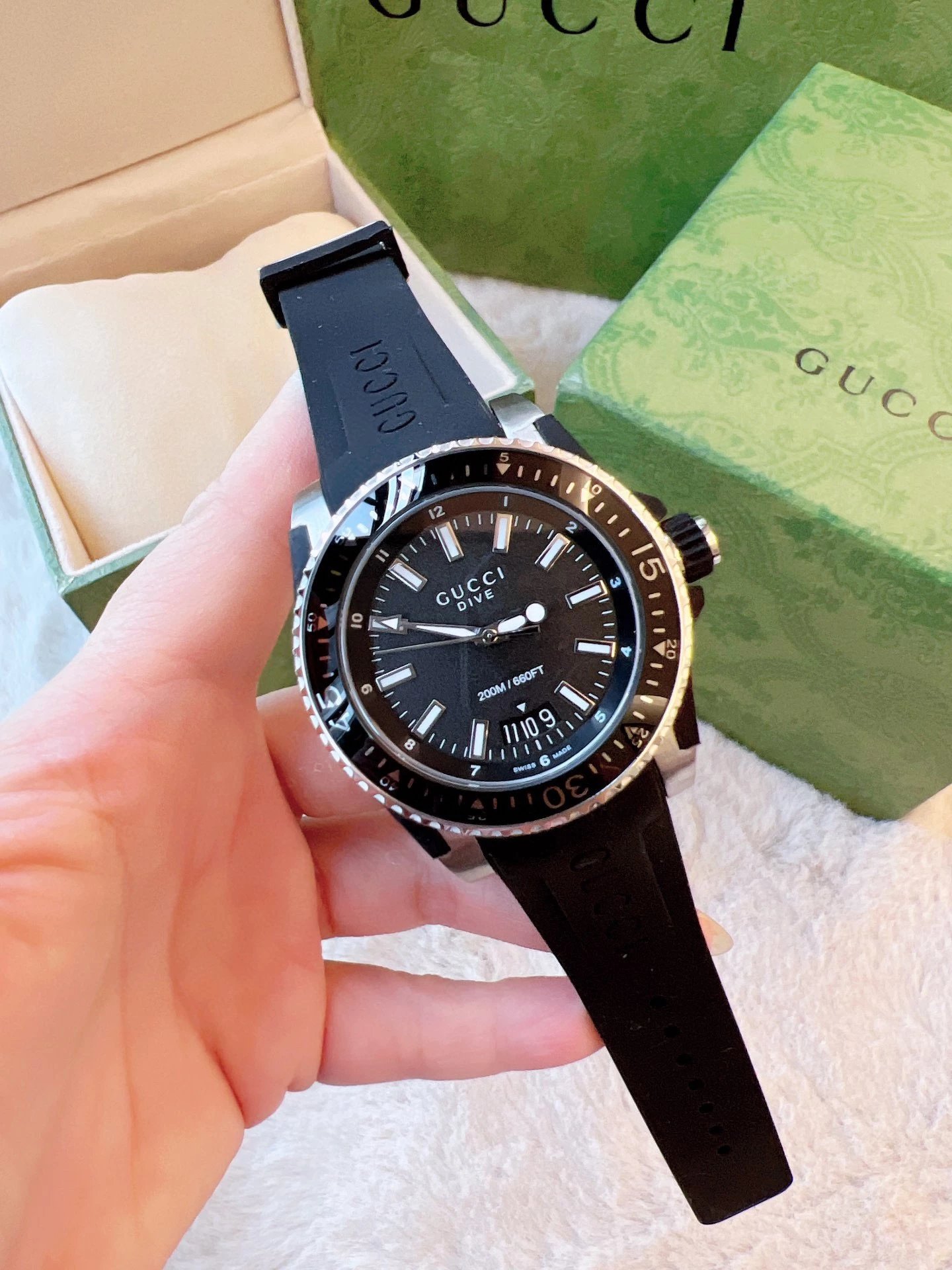 Gucci Watches Dive Silicone Strap Watch image 8