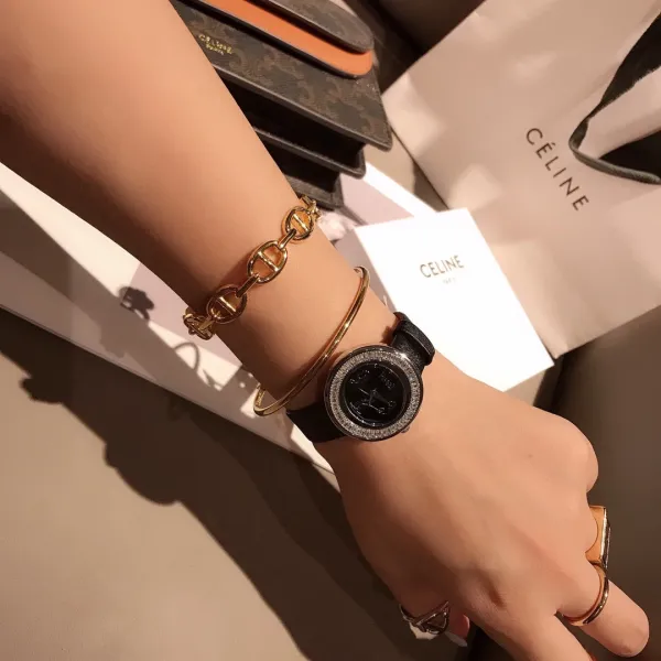Design Piaget Possession White Strap Rose Gold Diamond Bezel Quartz Watch Watches - 37