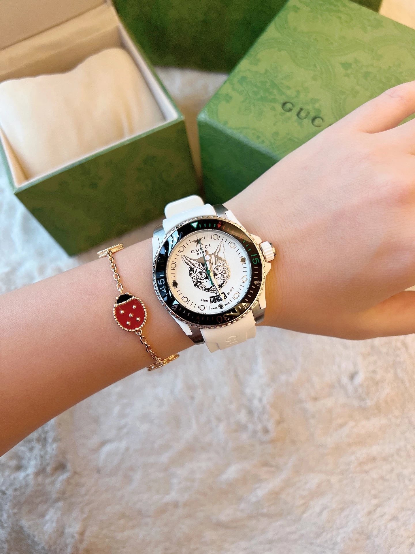 Gucci Watches Dive Silicone Strap Watch image 2
