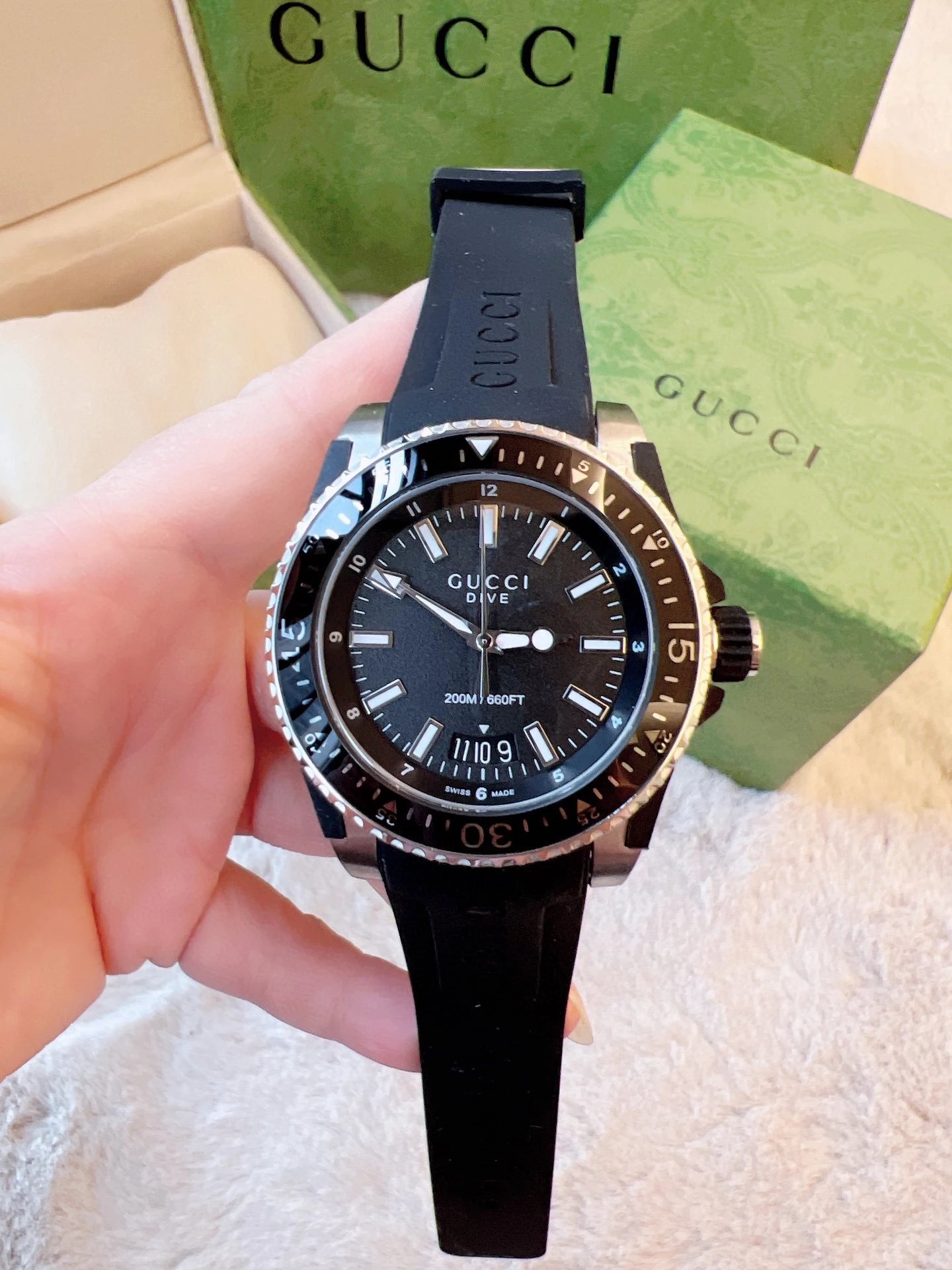 Gucci Watches Dive Silicone Strap Watch image 9