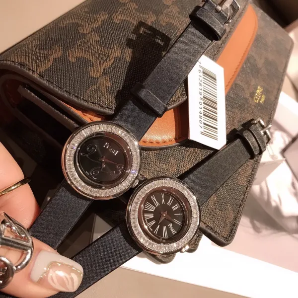 Design Piaget Possession White Strap Rose Gold Diamond Bezel Quartz Watch Watches - 32