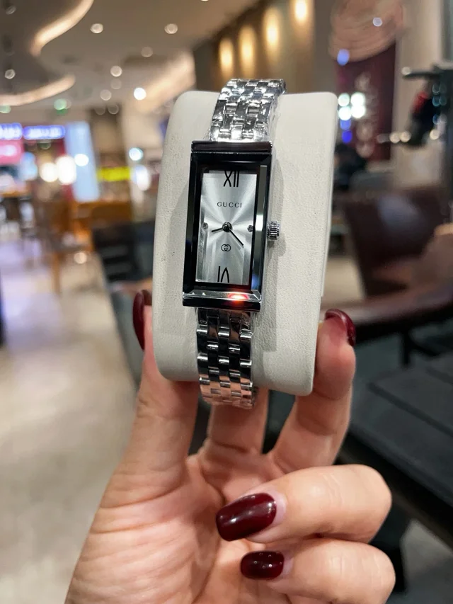 Gucci Watches G-Frame rectangular bracelet watch product detail image 55