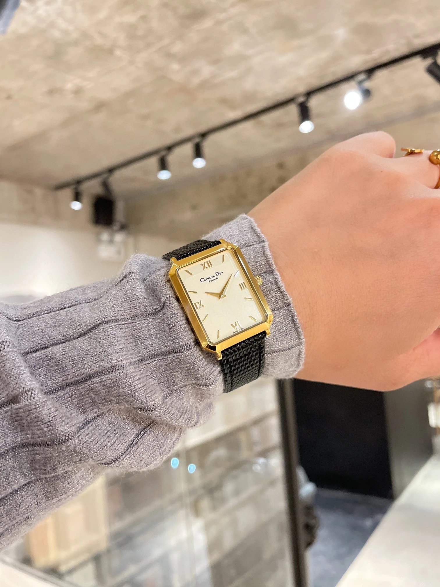Dior La D de Dior Oblique Print Beige Dial Quartz Watch Watches - 9
