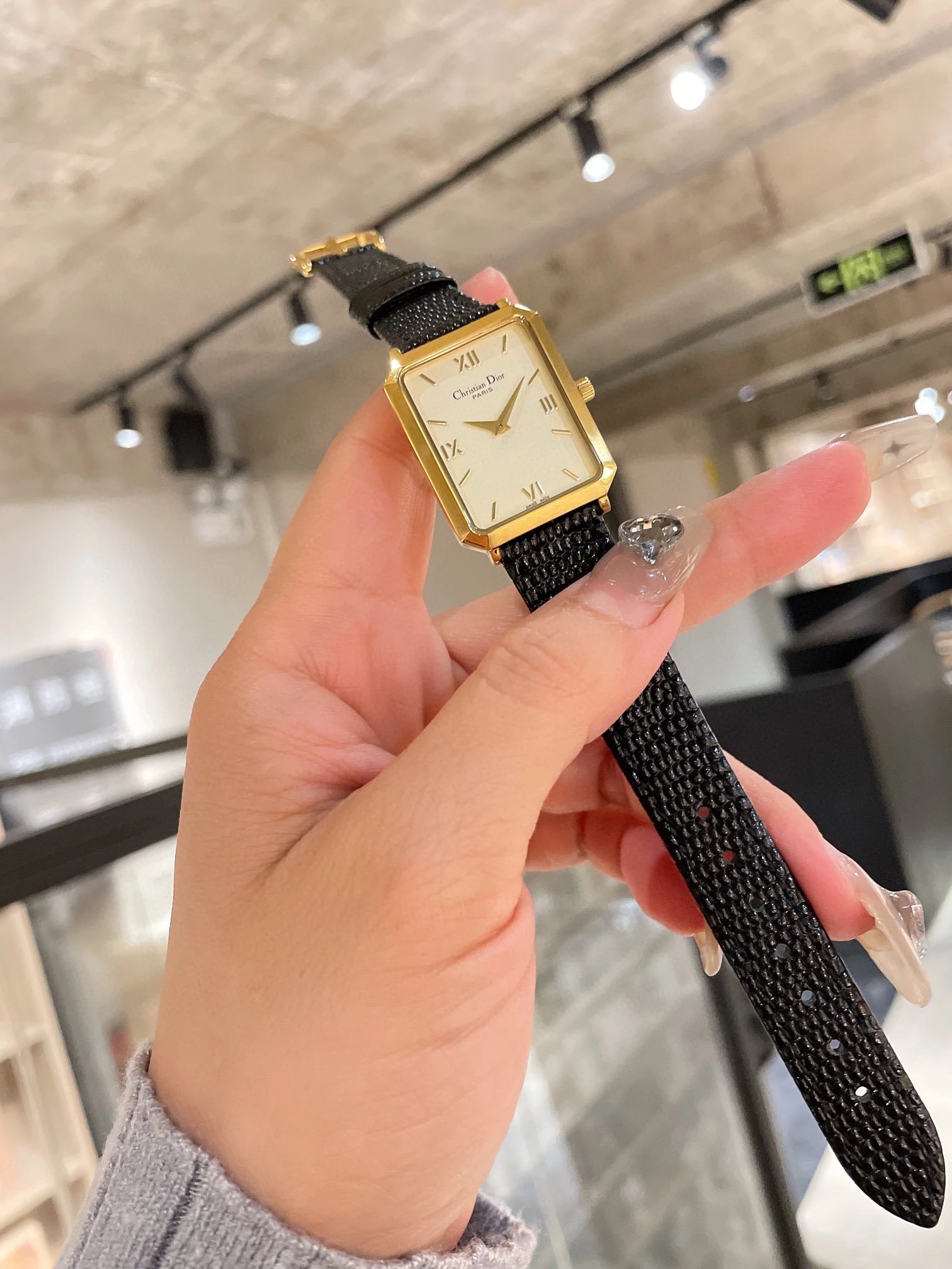 Dior La D de Dior Oblique Print Beige Dial Quartz Watch Watches - 14