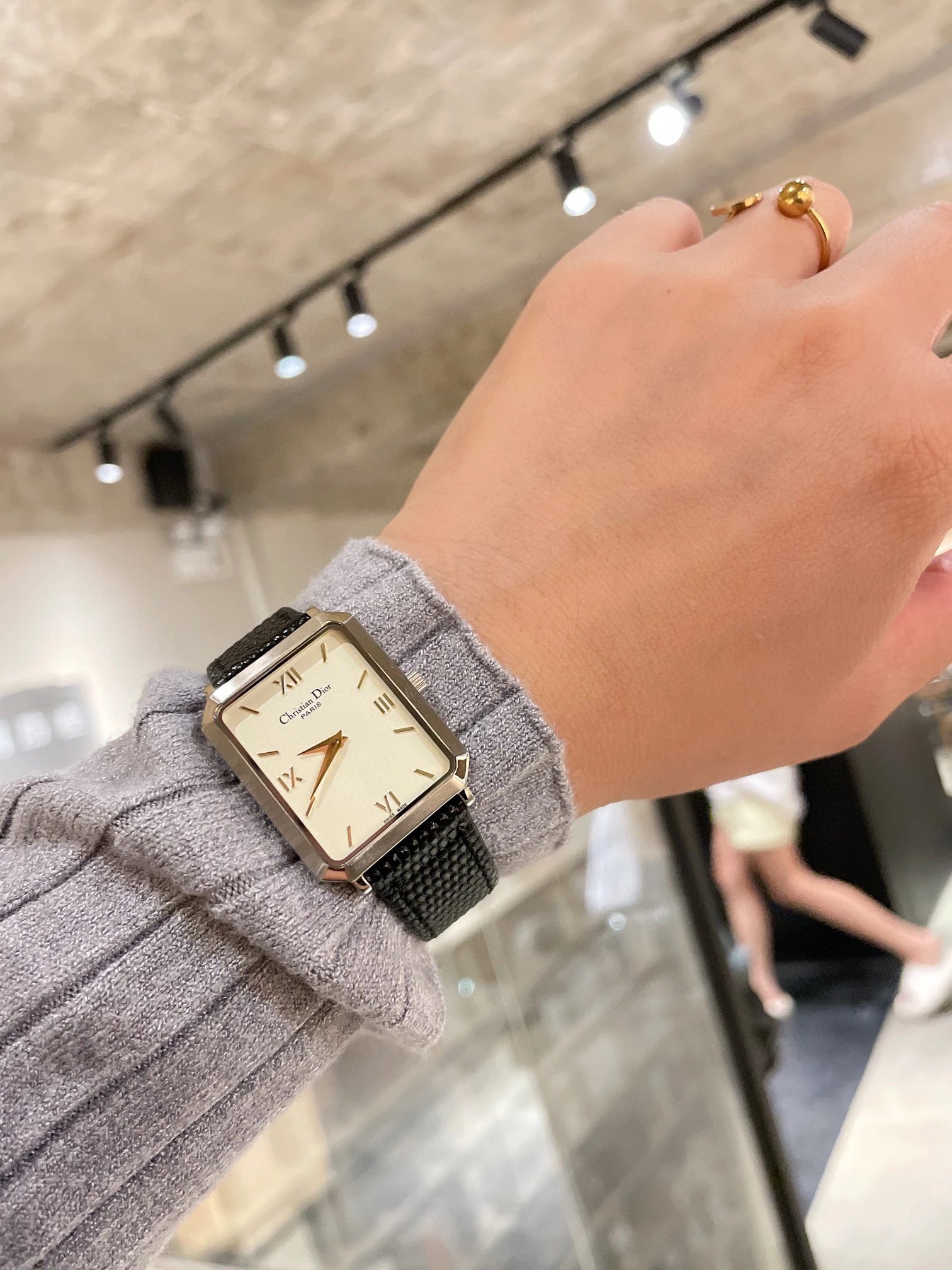 Dior La D de Dior Oblique Print Beige Dial Quartz Watch Watches - 2