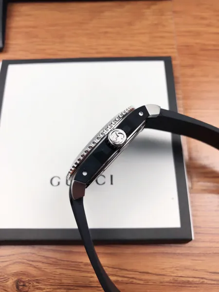 Gucci Dive Snake Black Rubber Watch Watches - 35
