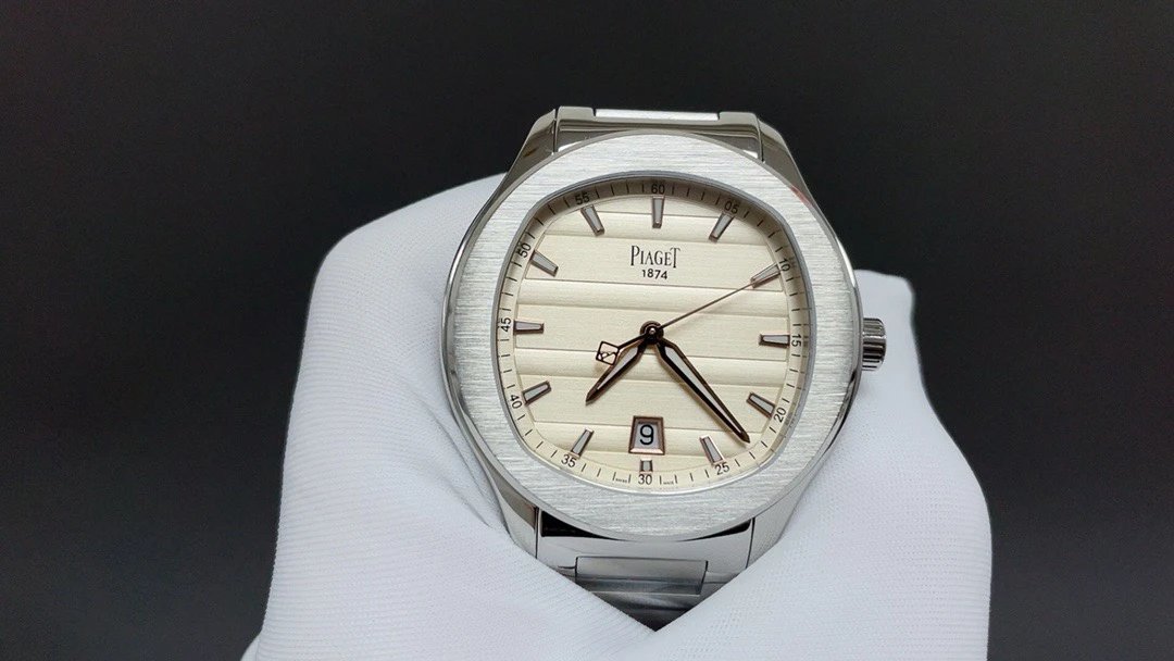 Piaget Watches Stainless Steel Date Watch with Diamond-Set or Brushed Bezel image 3
