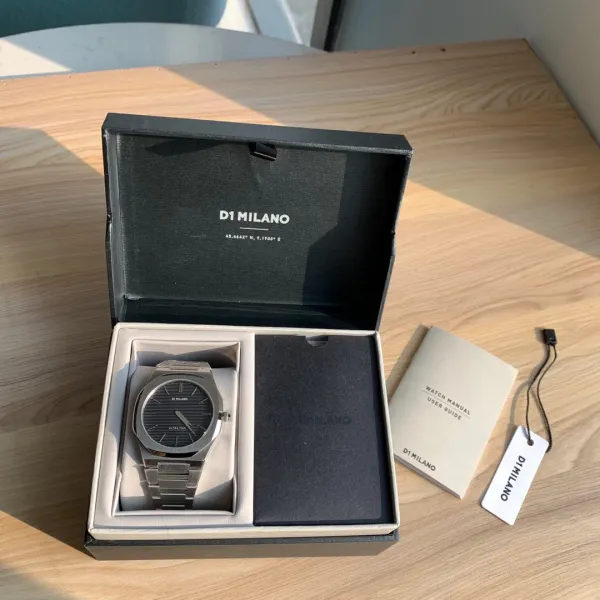Design D1 Milano Ultra Thin Rose Gold Watch with Burgundy Dial Watches - 19