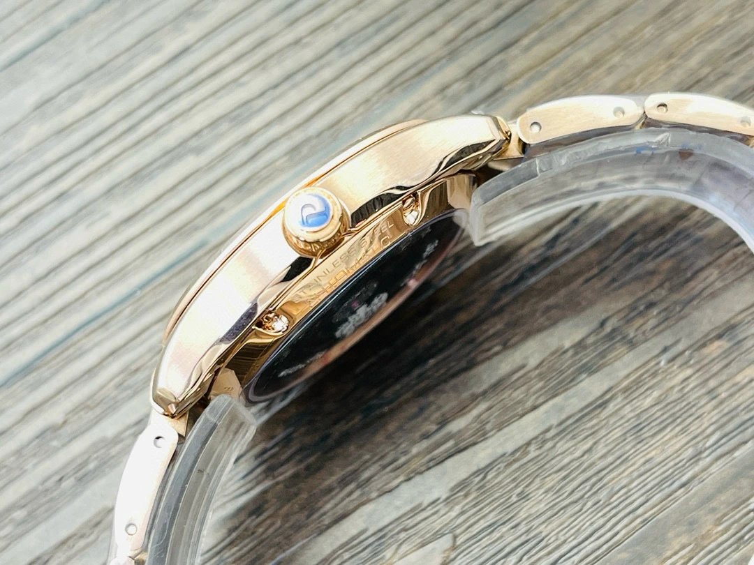 Design Piaget Polo Automatic White Dial Diamond Bezel Two-Tone Steel and Rose Gold Watch Watches - 15