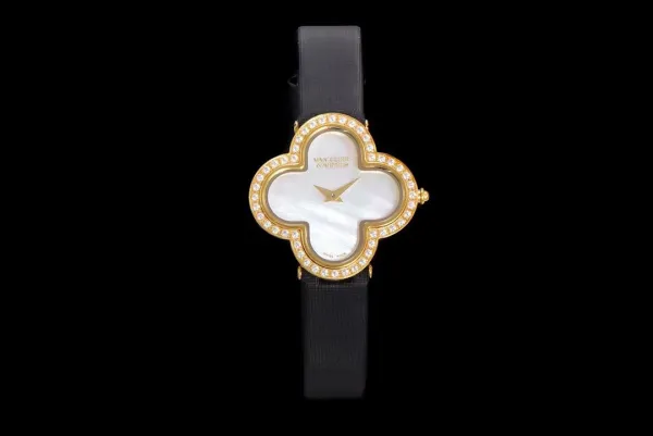 Van Cleef & Arpels Alhambra Black Dial Rose Gold Diamond Watch Watches - 26