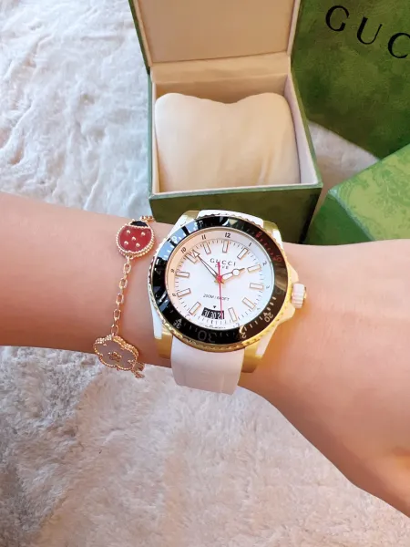 Gucci Dive Snake White Gold Watch Watches - 42