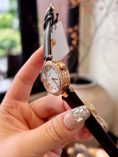 Gucci G-Timeless Mini Mother-of-Pearl Dial Black Leather Watch Watches - 34